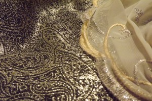 robe jaune Atelier la Colombe détail corsage et volant