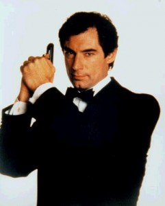 Timothy Dalton, James Bond en 1987 et 1989