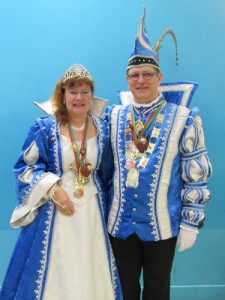 Martine 1ère et Jean Luc 1er couple pricier 2015-2016 du Bouc bleu (costume Atelier la colombe Strasbourg)