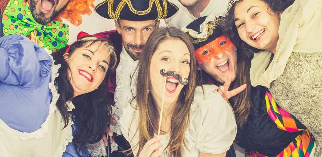 Idées de thèmes pour soirée costumée